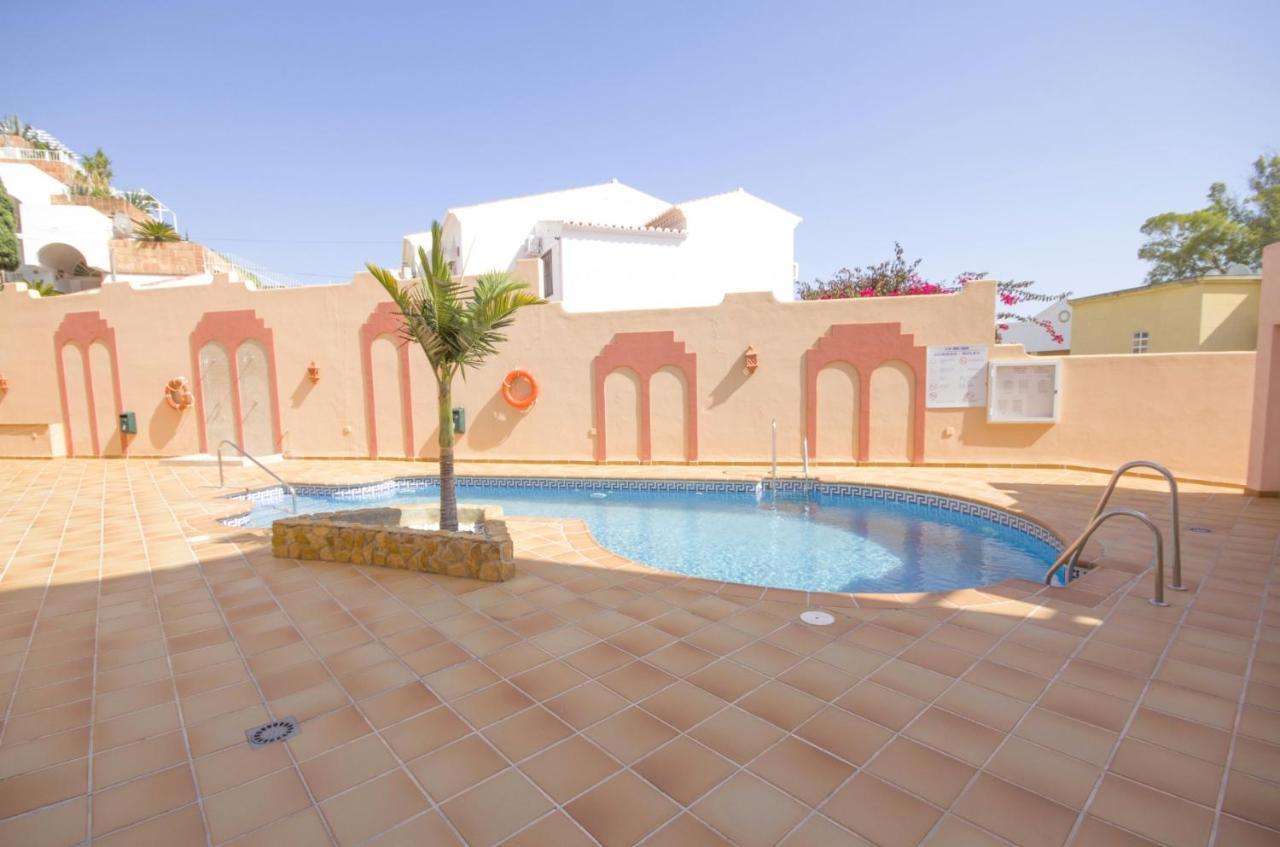 Albi B&B Burriana Beach Nerja Exteriör bild