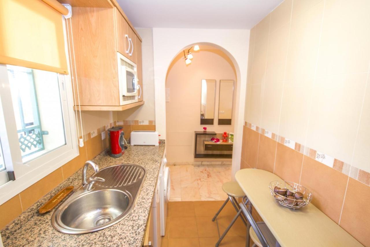 Albi B&B Burriana Beach Nerja Exteriör bild