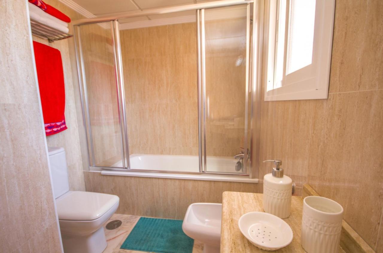 Albi B&B Burriana Beach Nerja Exteriör bild