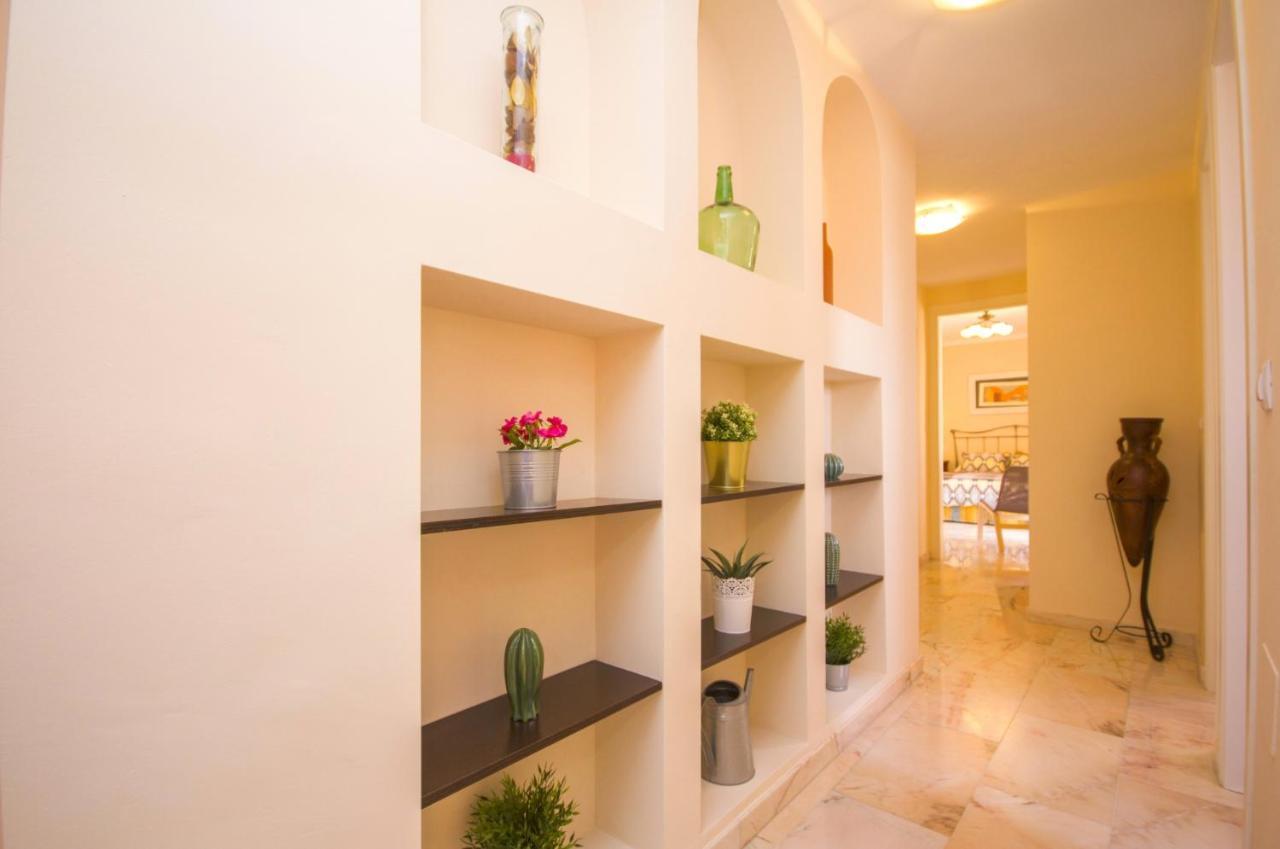 Albi B&B Burriana Beach Nerja Exteriör bild